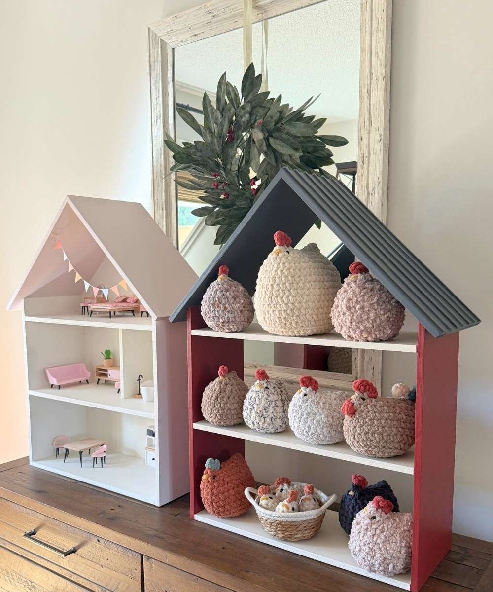 Mabel Chicken Market Coop and Fable Dollhouse Plans (does NOT include crochet patterns)