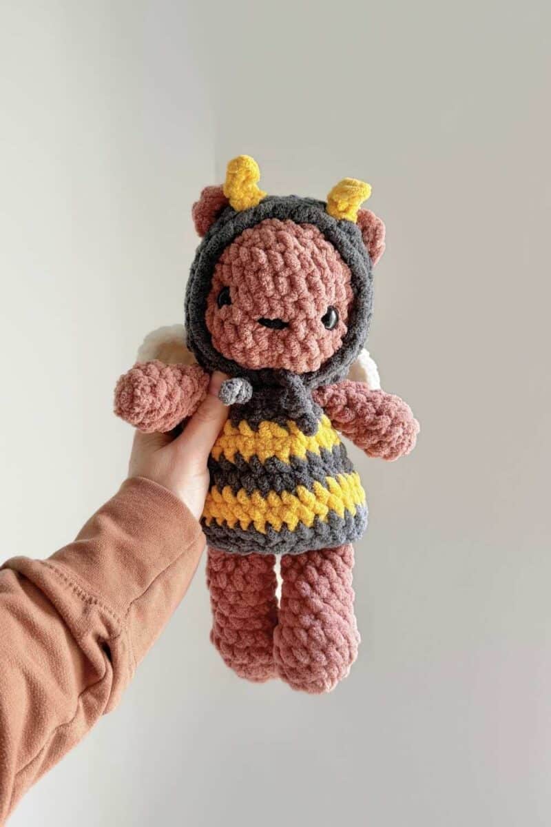 編みぐるみ「୨୧RIBBON୨୧」 Fable LOFTY Finn Bear CROCHET PATTERN (Fable Collection) - Oak and