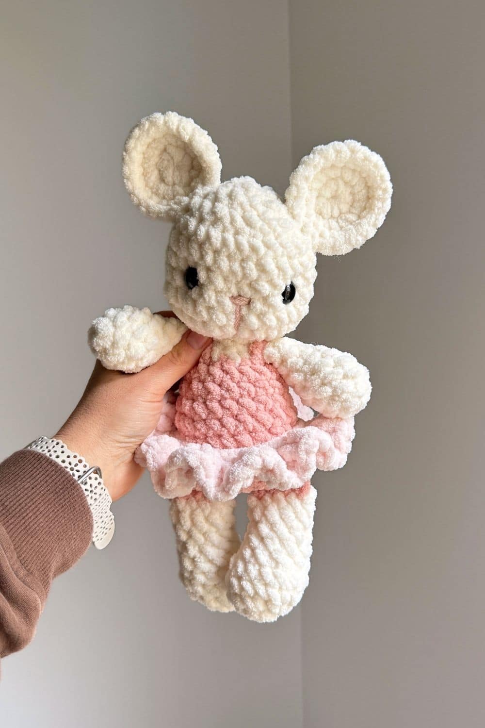 Fable LOFTY Brie Mouse CROCHET PATTERN (Fable Collection) - Image 6