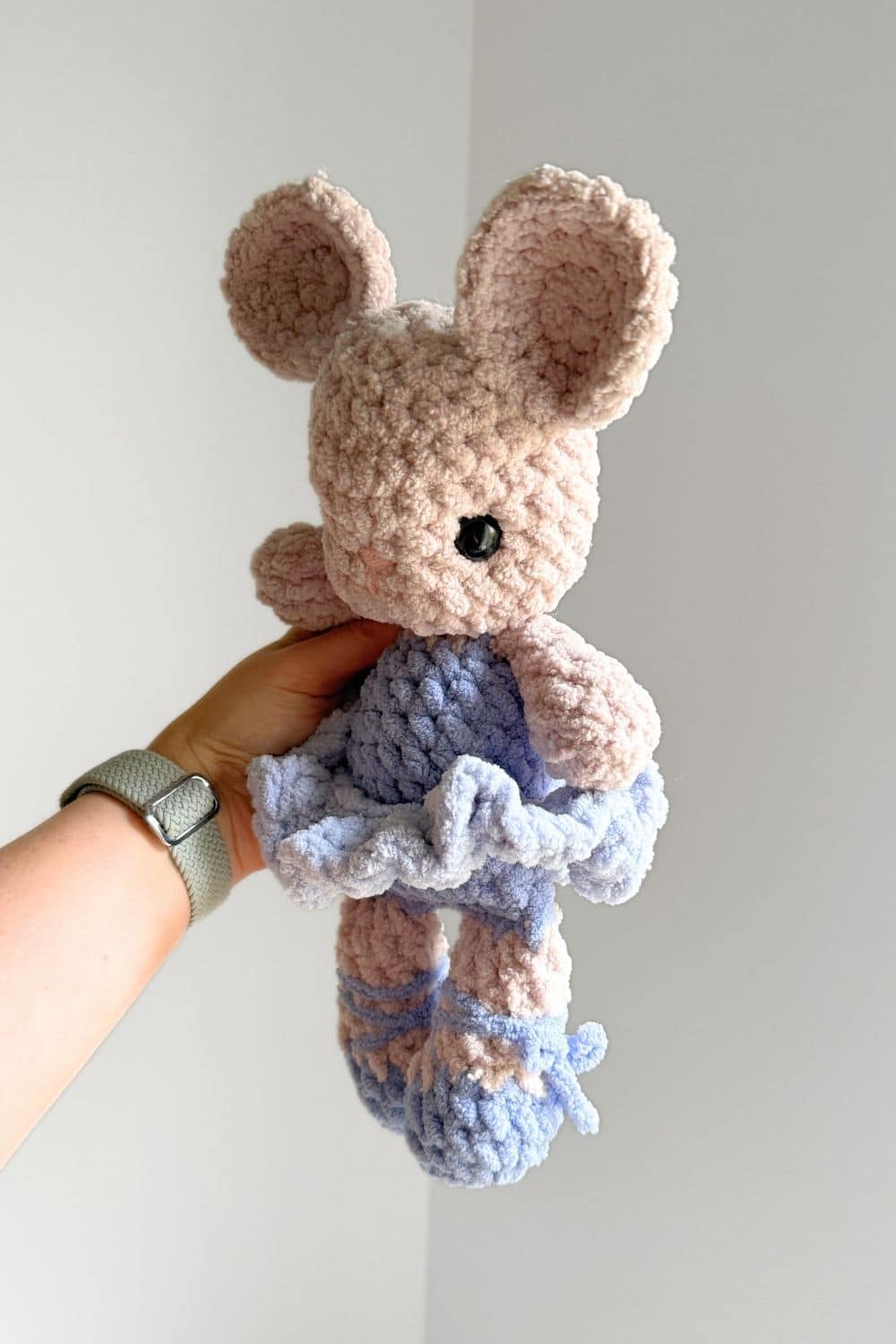 Fable LOFTY Brie Mouse CROCHET PATTERN (Fable Collection) - Image 2